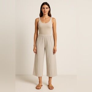 Stradivarius Women’s Beige Wide Leg Cropped Pants L Crinkle Gauze Boho Coastal